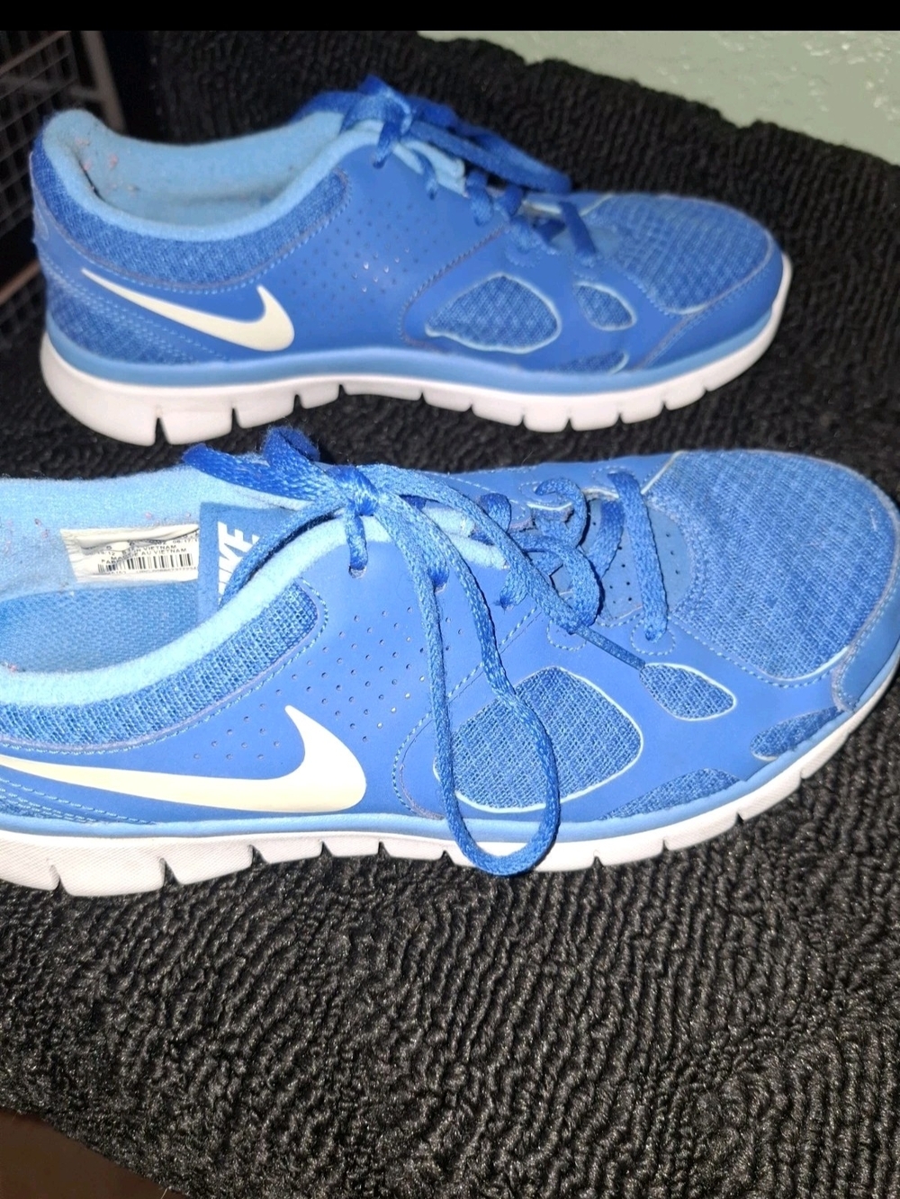 Nike Free Blue and White Athletic Running Sneakers